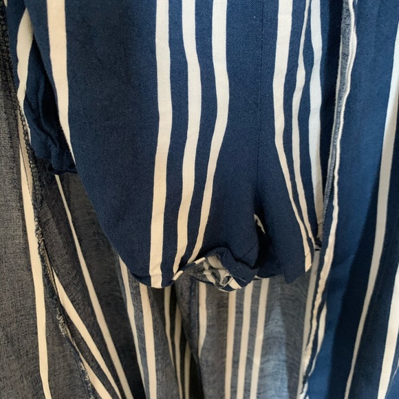 High low romper with flowy skirt - Picture 2 of 3